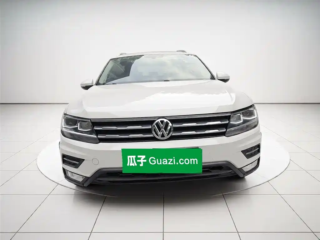 Volkswagen Tiguan L 2017 — фото 24