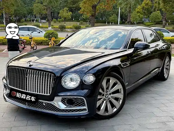 Bentley Flying Spur 2022