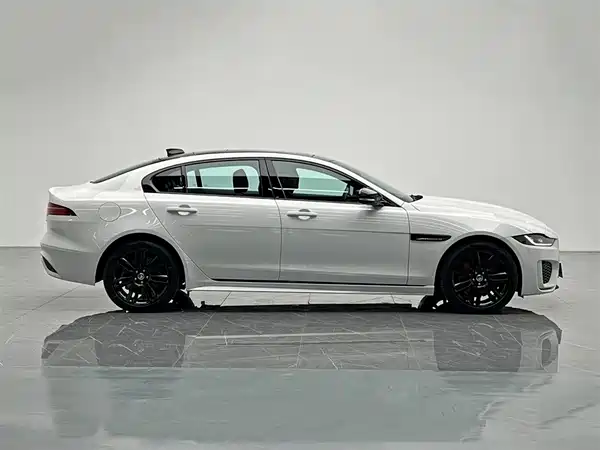 Jaguar XEL 2025