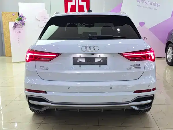 Audi Q3 2022