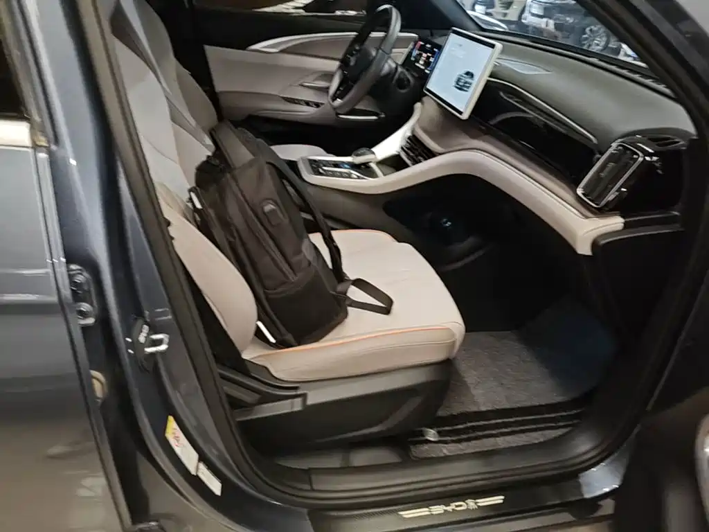 BYD Song Pro New Energy 2023 — фото 25
