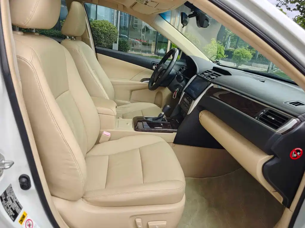 Toyota Camry 2017