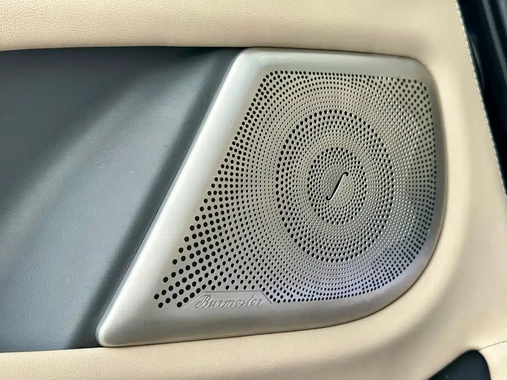 Mercedes-Benz Vito 2022 — фото 47