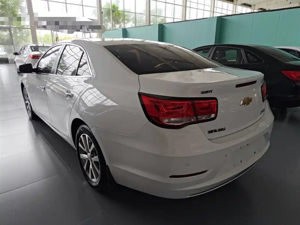 Chevrolet Malibu 2017 — фото 5