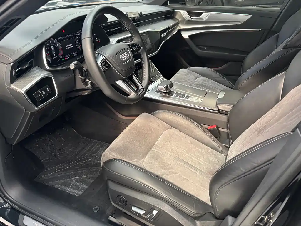 Audi A6L 2023