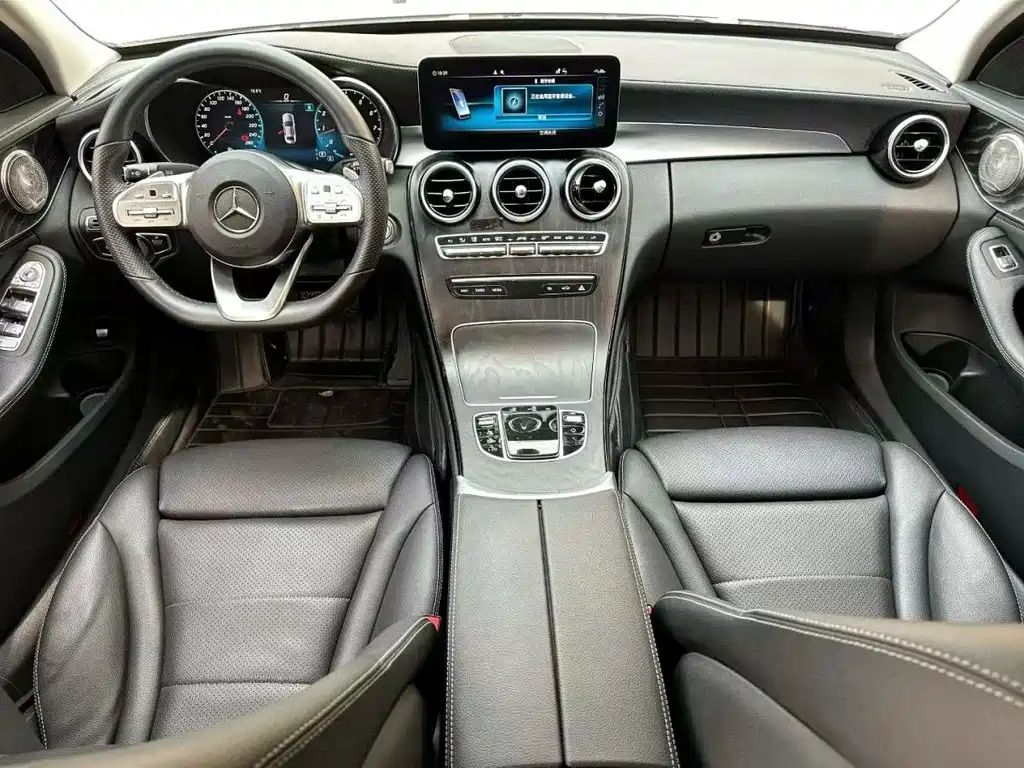 Mercedes-Benz C-Class 2020