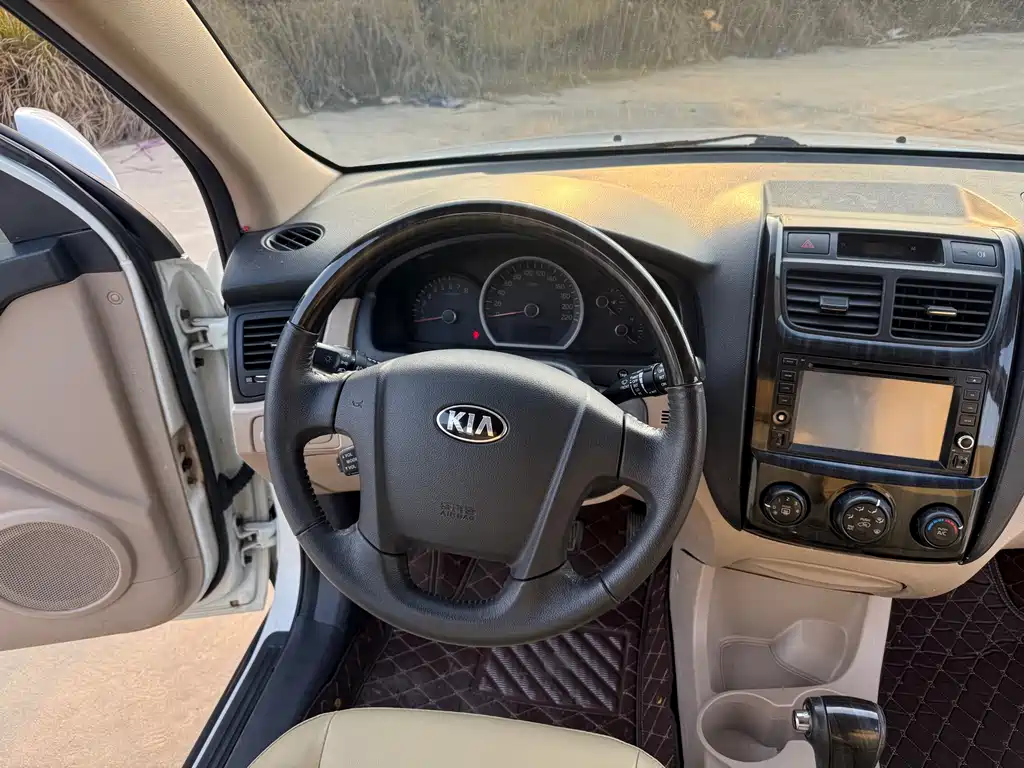 Kia Sportage 2013 — фото 12