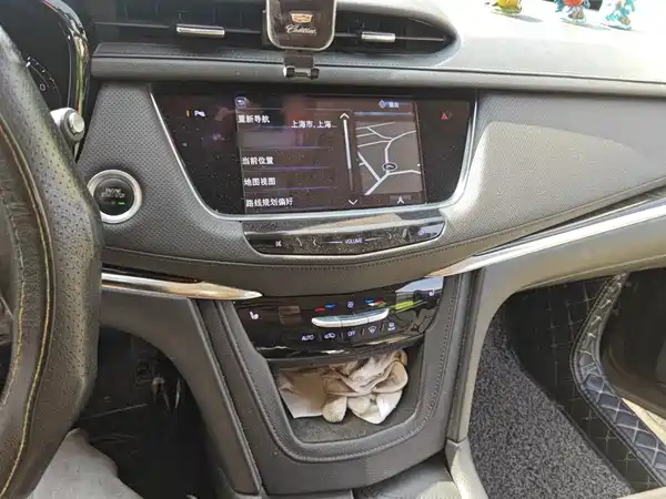 Cadillac XT5 2016