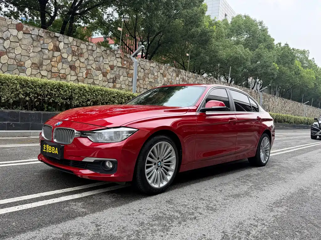 BMW 3 Series 2017 — фото 1