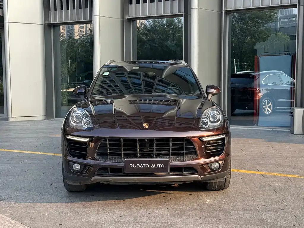 Porsche Macan 2015