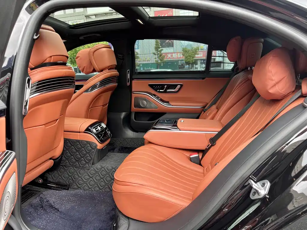 Mercedes-Benz S-Class 2023 — фото 6