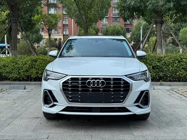 Audi Q3 2022