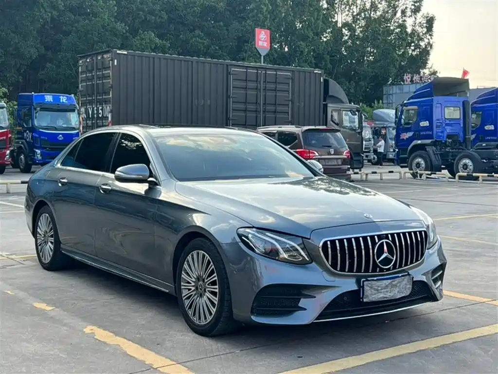 Mercedes-Benz E-Class 2018