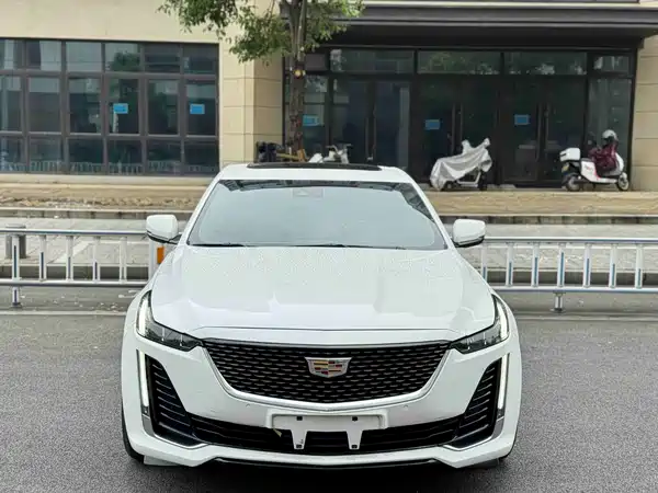Cadillac CT5 2022