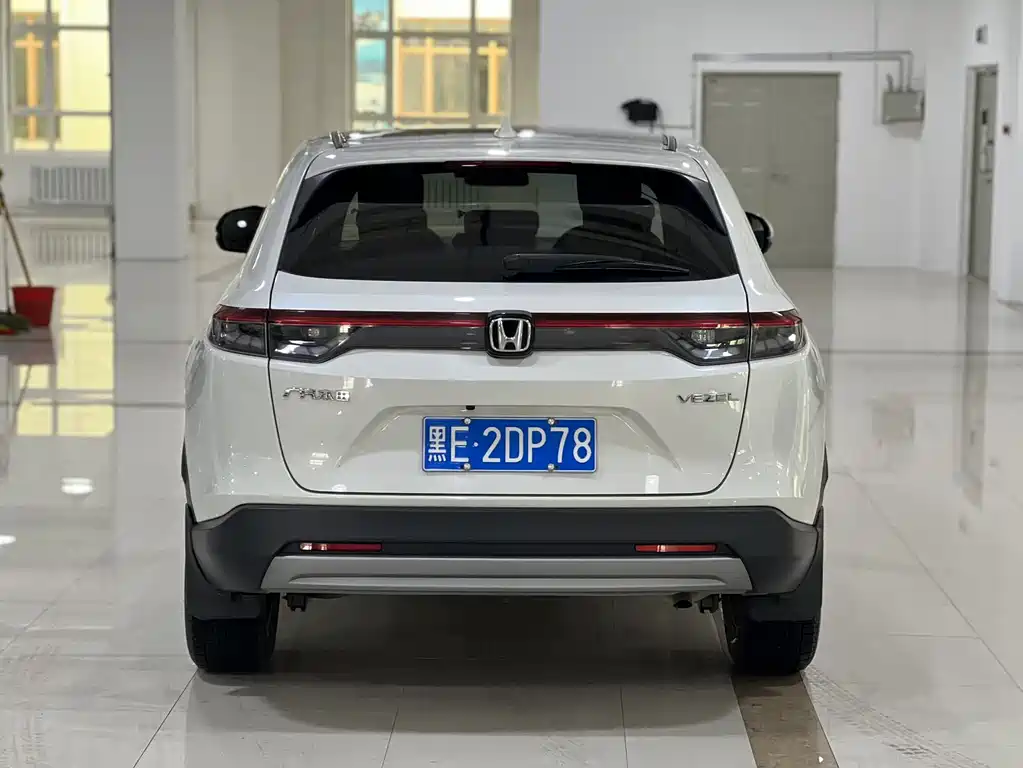 Honda Vezel 2023 — фото 13