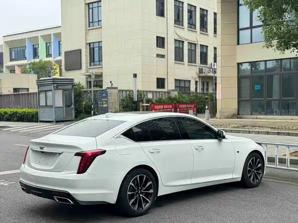 Cadillac CT5 2022