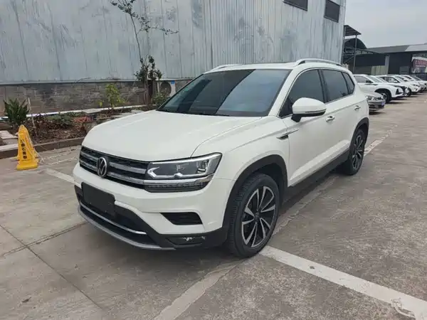 Volkswagen Tharu 2021