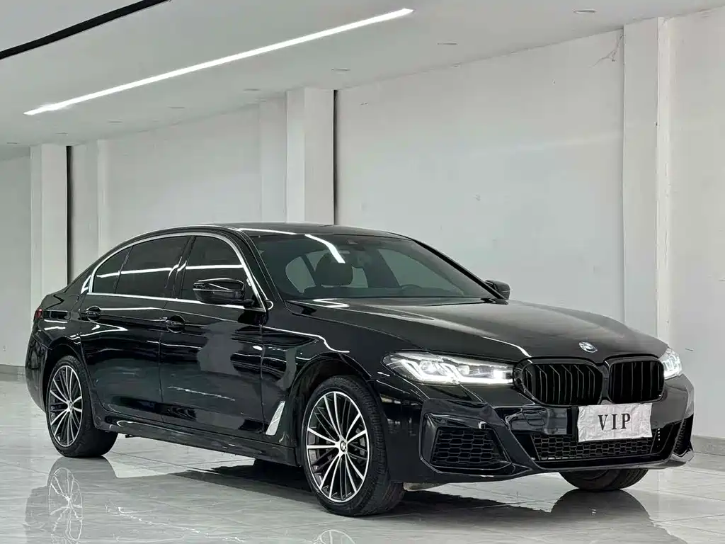 BMW 5 Series 2022