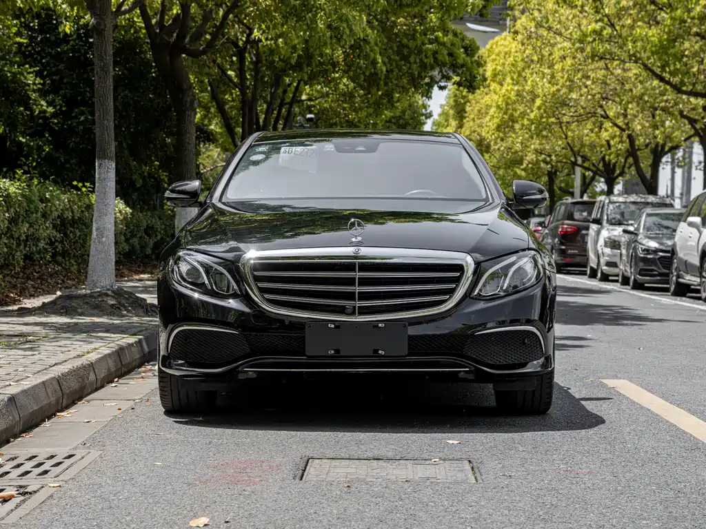 Mercedes-Benz E-Class 2017 — фото 2