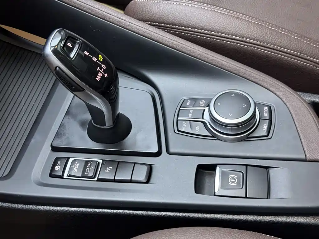 BMW X1 2023 — фото 11