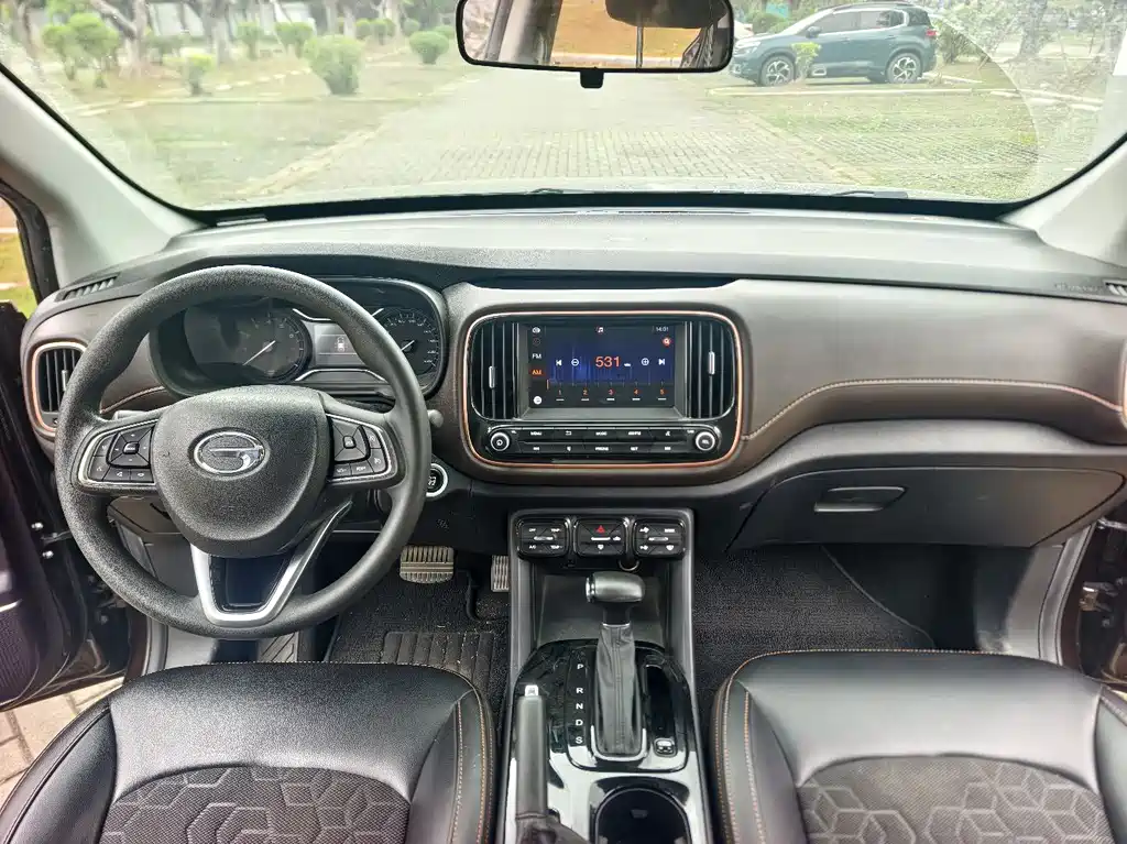 GAC Motor Trumpchi GS3 2018 — фото 15