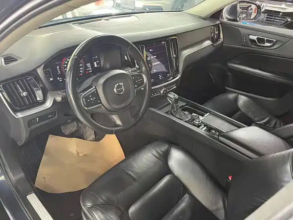 Volvo S60 2020