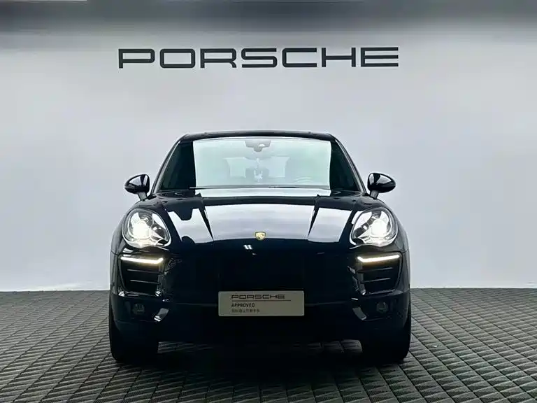 Porsche Macan 2017 — фото 2