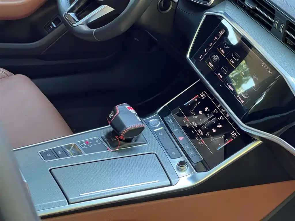 Audi A6L 2019 — фото 17