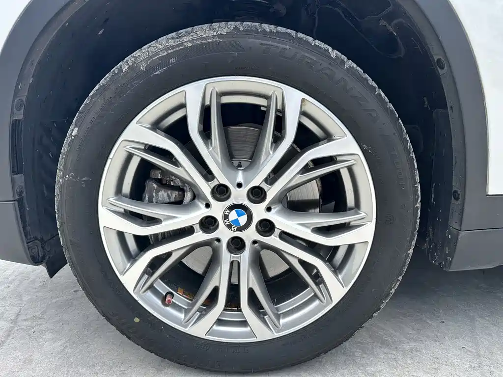 BMW X1 2019 — фото 16