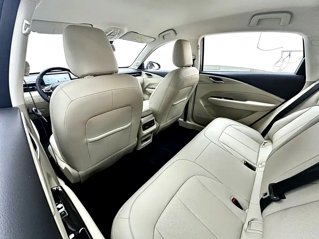 Wuling Starlight 2024