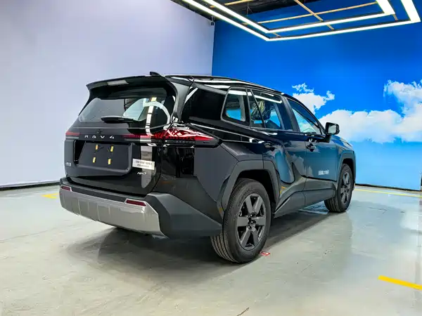 Toyota RAV4 2026