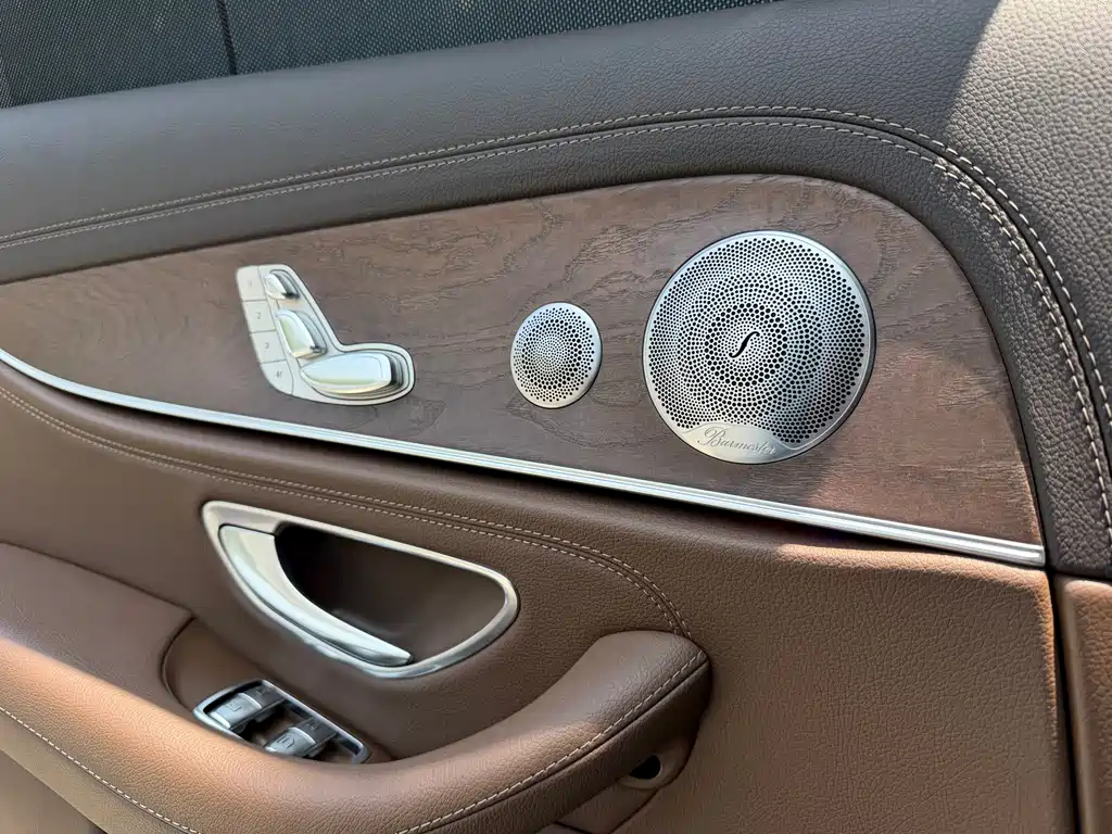 Mercedes-Benz E-Class 2020 — фото 15