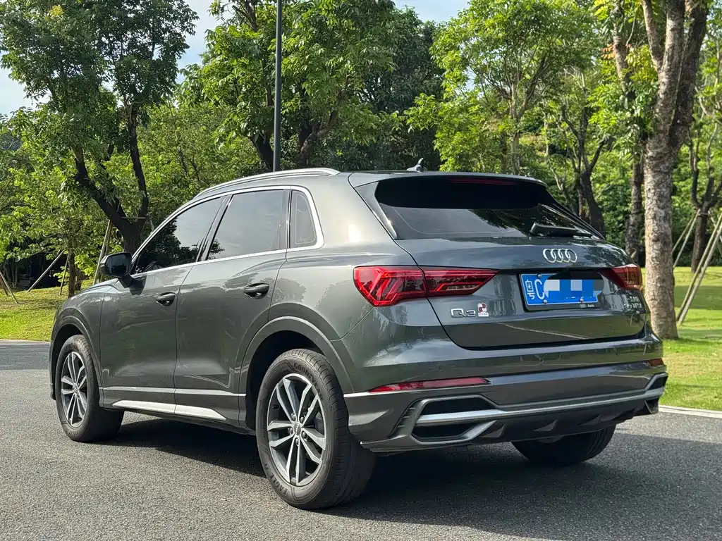 Audi Q3 2021