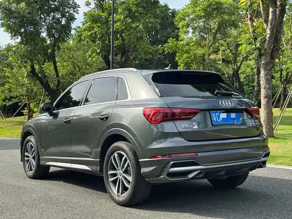 Audi Q3 2021