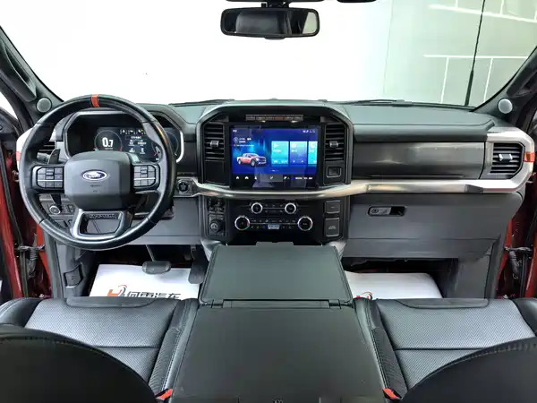 Ford F-150 Raptor 2023