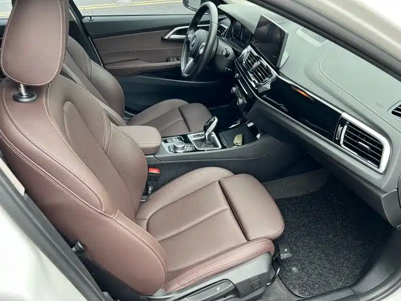 BMW 1 Series 2022