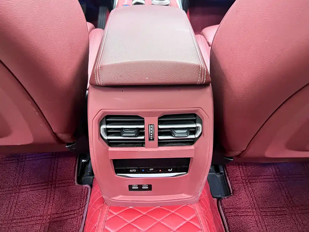 BMW i3 2023 — фото 19