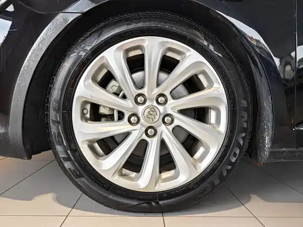 Buick LaCrosse 2015