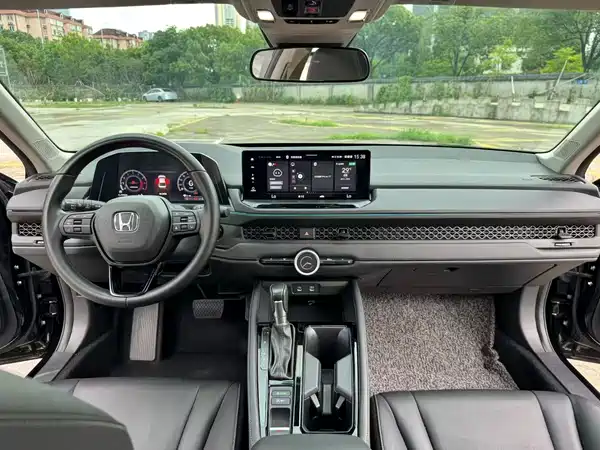 Honda Accord 2023