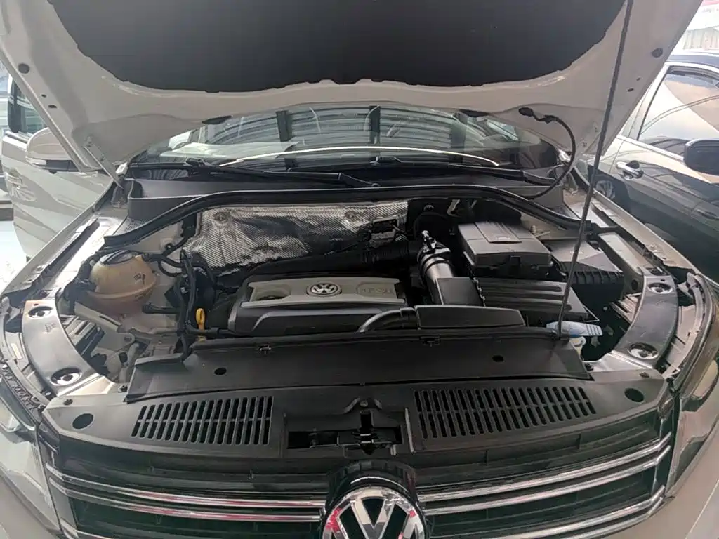 Volkswagen Tiguan 2019 — фото 20