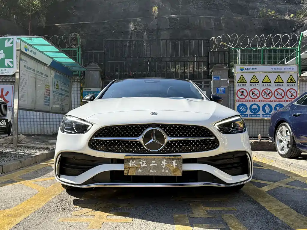 Mercedes-Benz C-Class 2022 — фото 2
