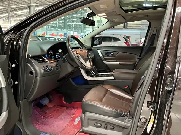 Ford Edge 2015