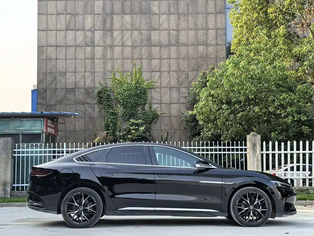 BYD Han 2024