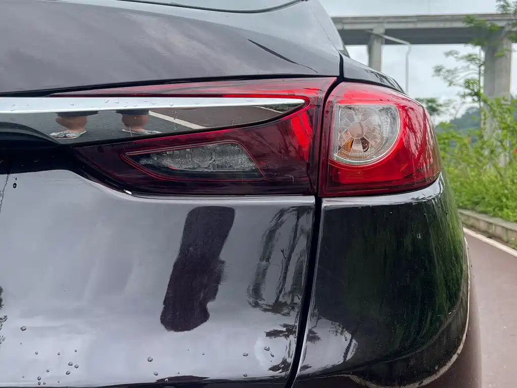 Mazda CX-4 2018 — фото 18