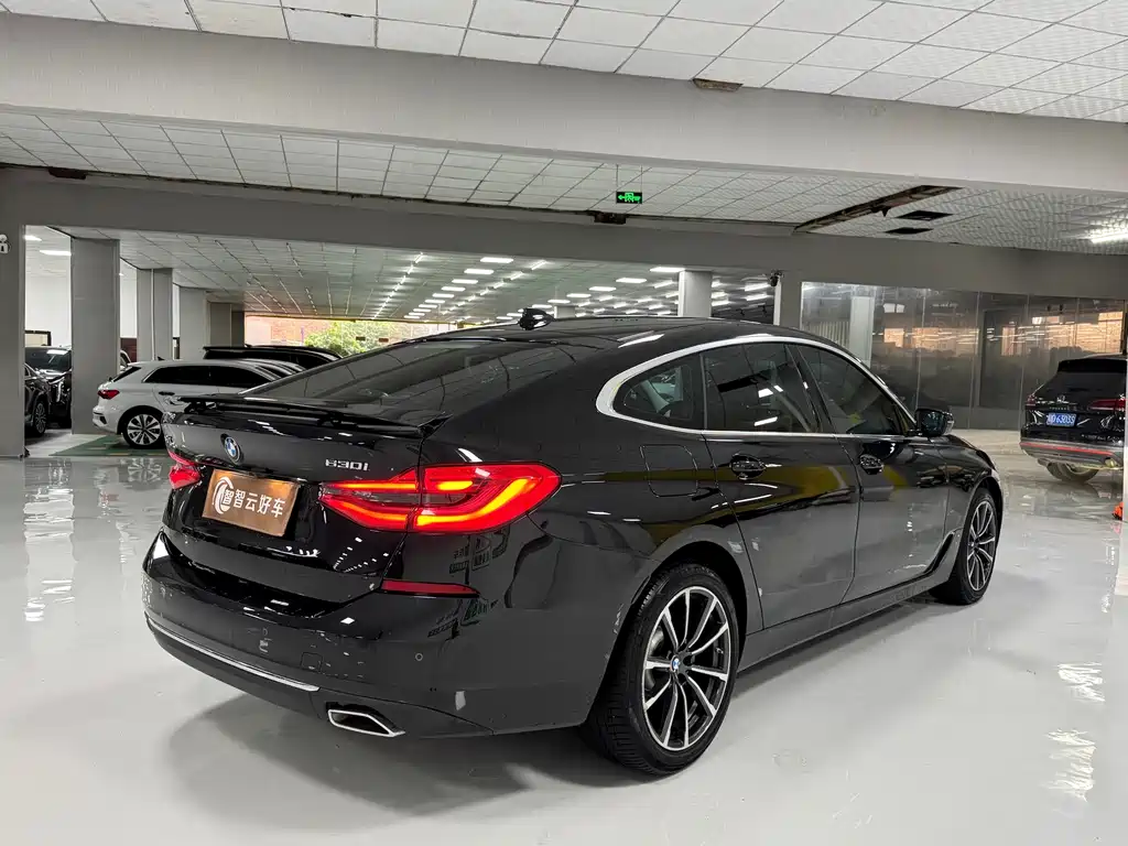 BMW 6 Series GT 2023 — фото 9