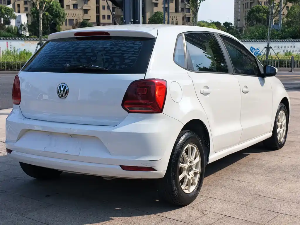 Volkswagen Polo 2014