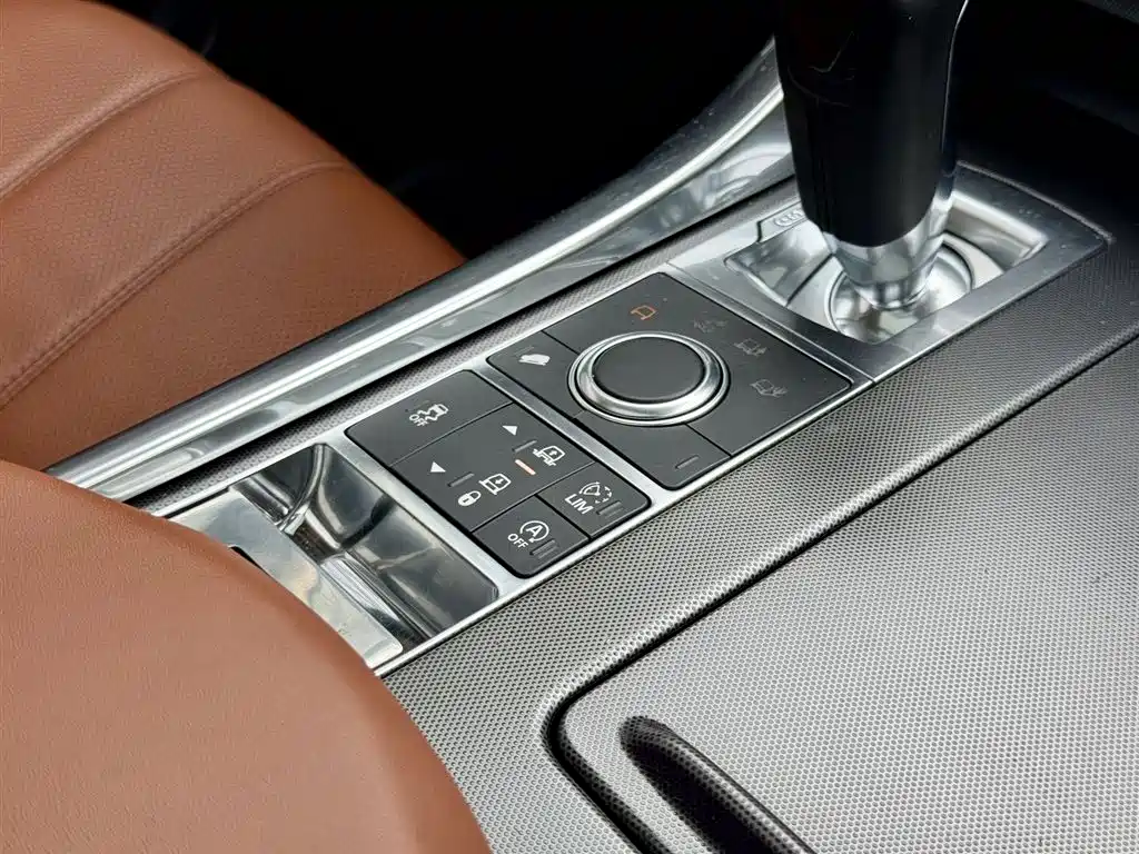 Land Rover Sport 2018 — фото 10