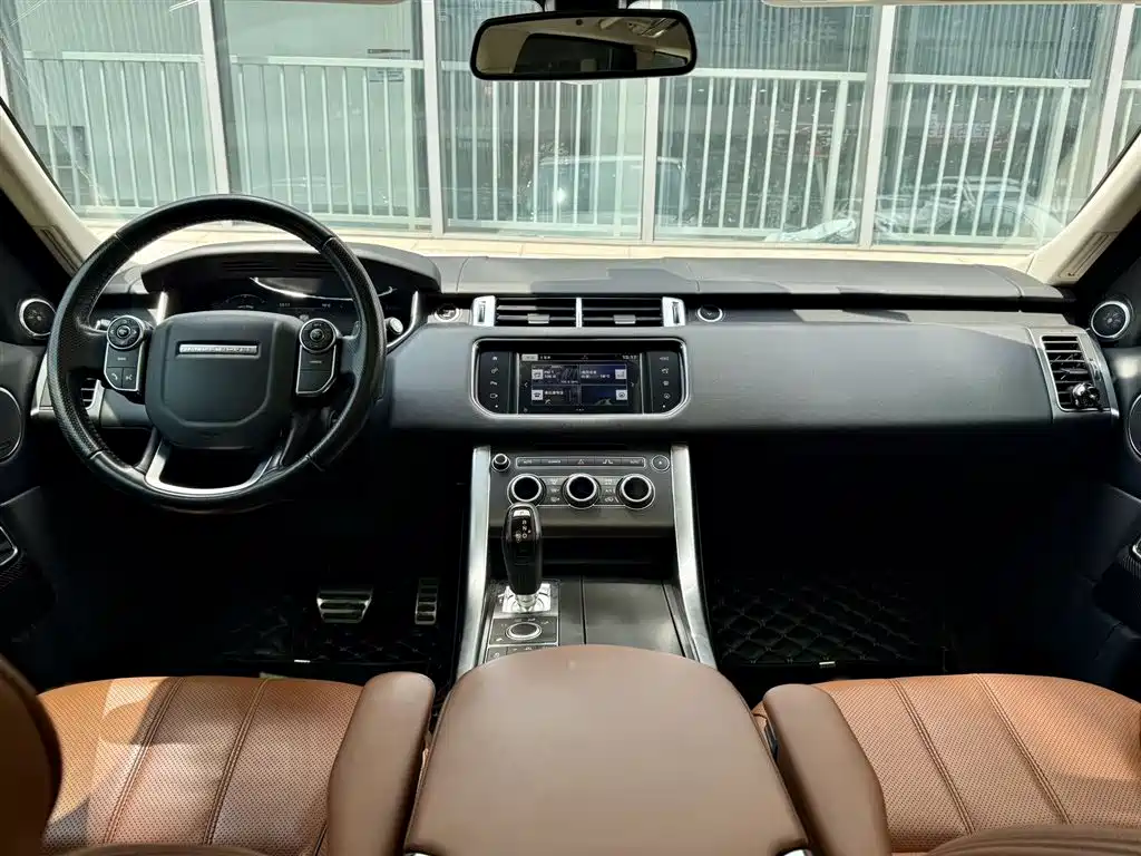 Land Rover Sport 2016 — фото 16