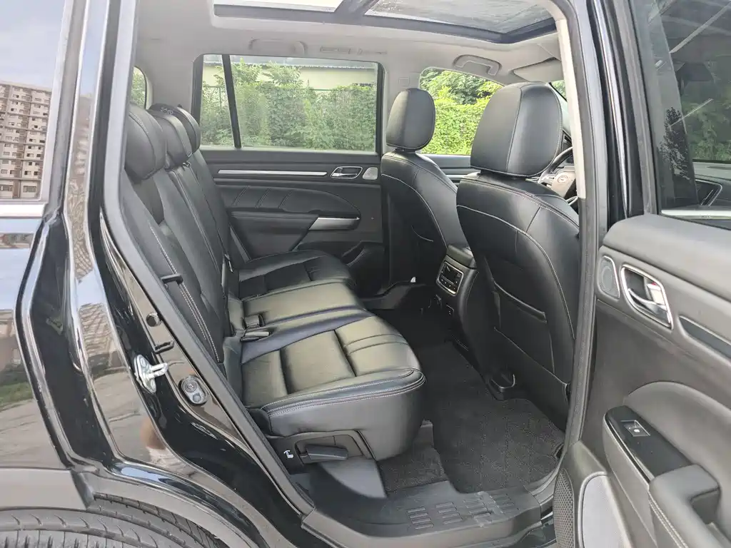 GAC Motor Trumpchi GS8 2019 — фото 12
