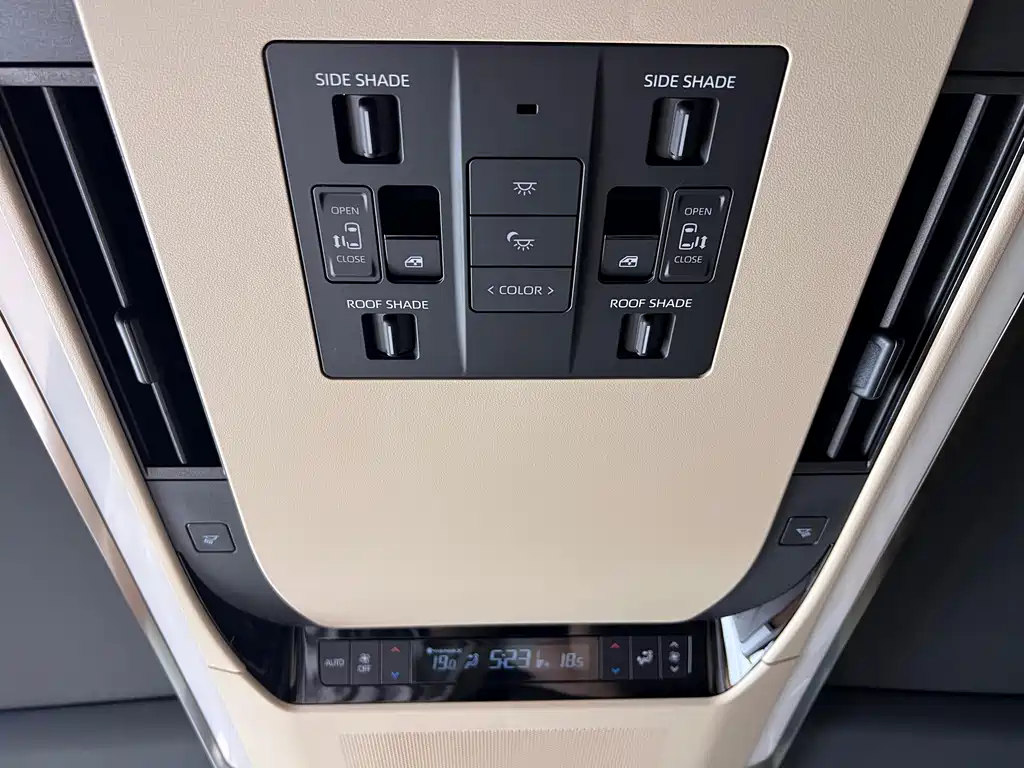 Toyota Alphard 2025 — фото 36